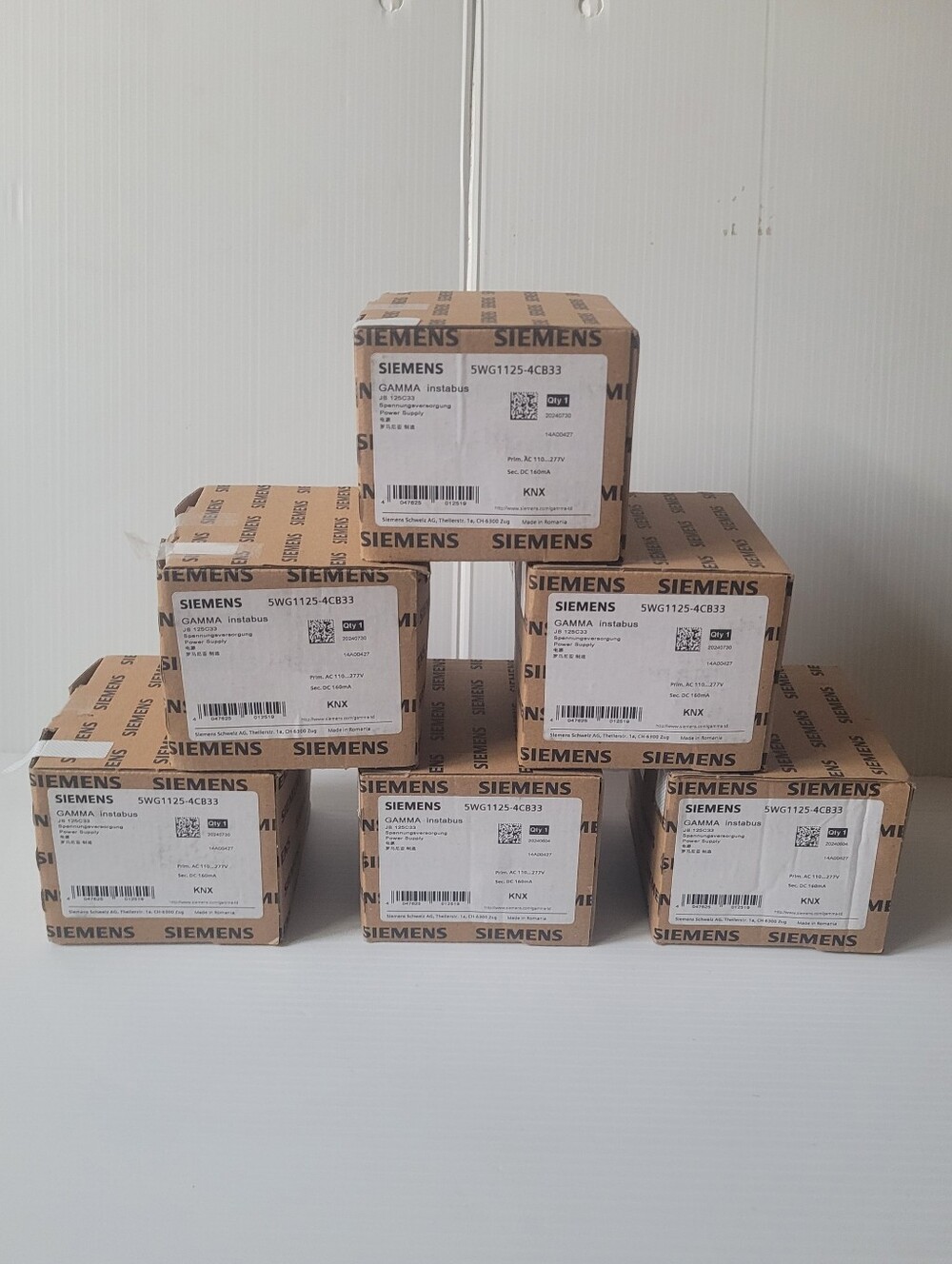 SIEMENS 5WG1125-4CB33,  JB 125C33 GAMMA Instabus KNX power supply NEW. Lot Of 6